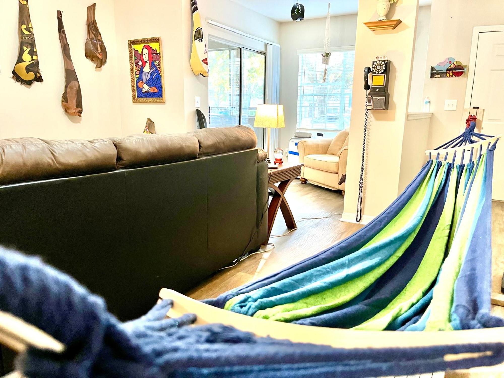 2 Bed 10 Mins To Apartment *