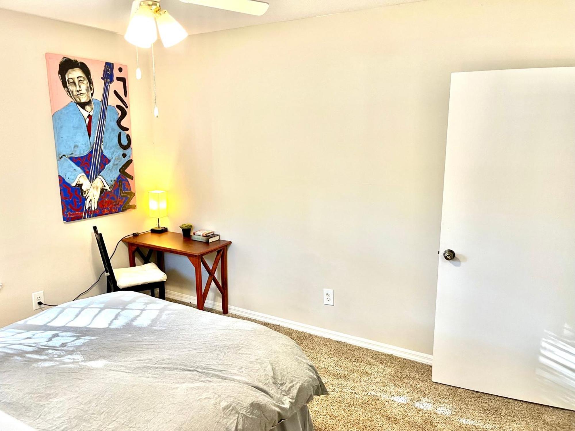 2 Bed 10 Mins To *