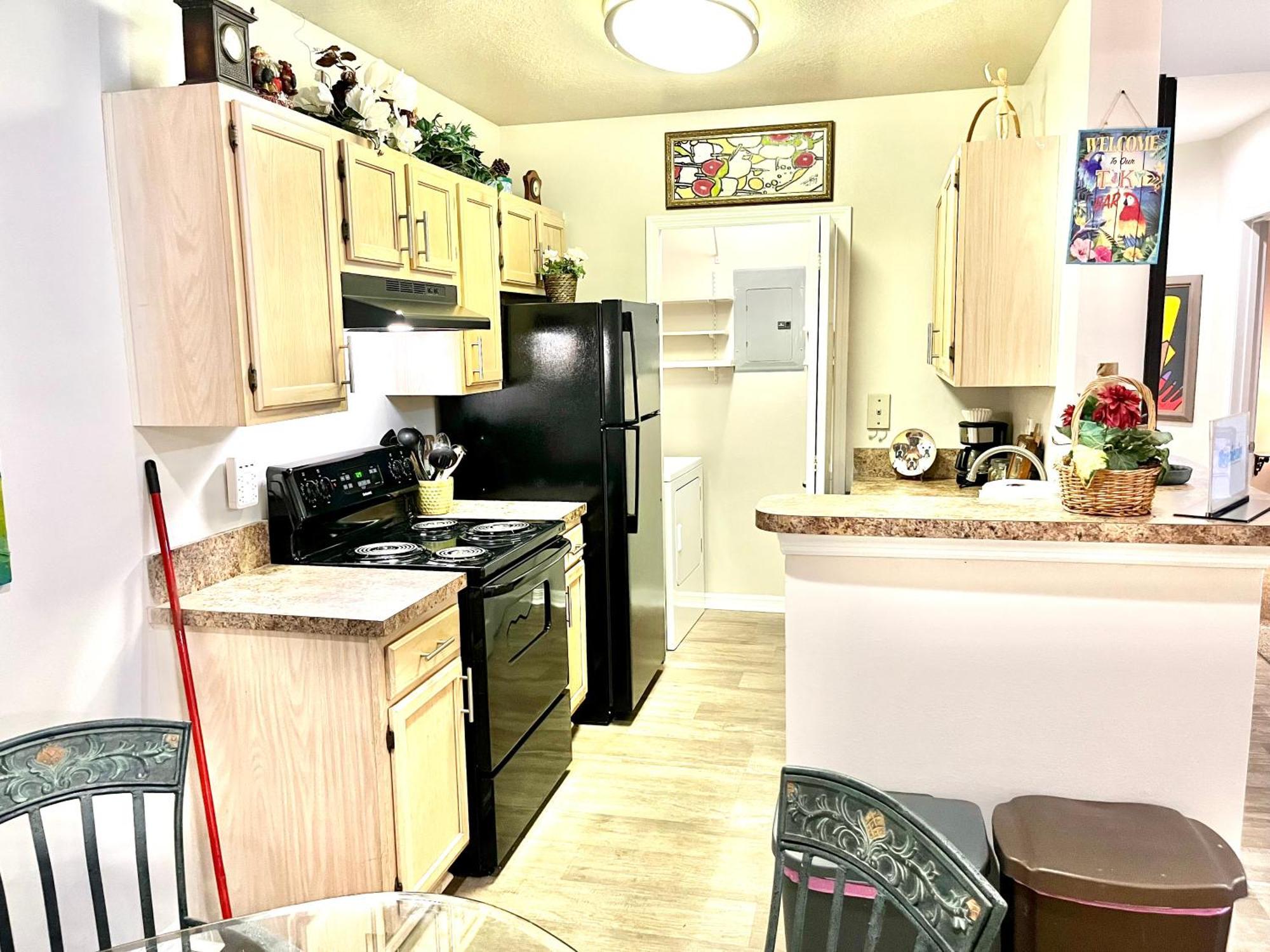 2 Bed 10 Mins To * Jacksonville